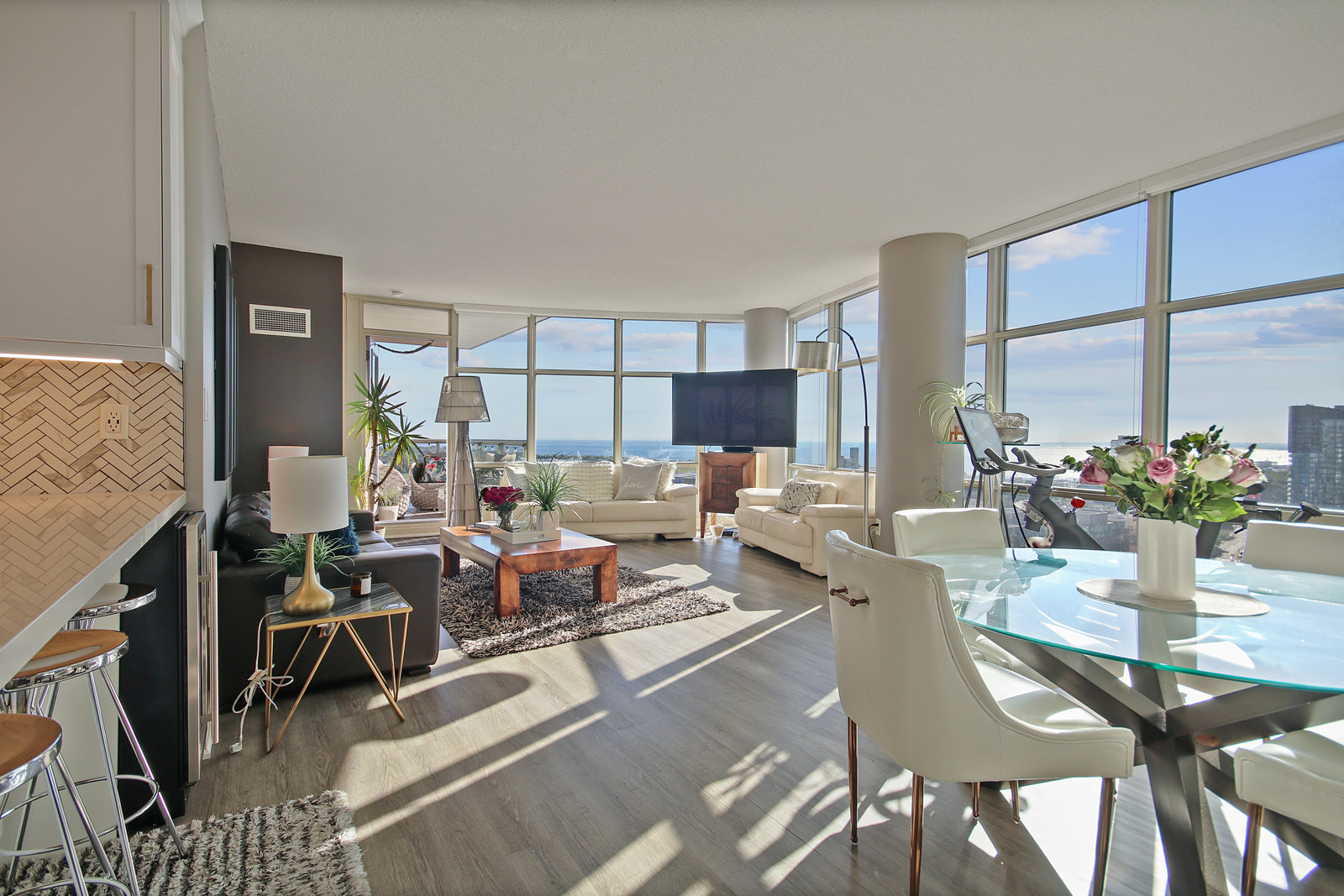 35 Mariner Terrace # 2712 - 1